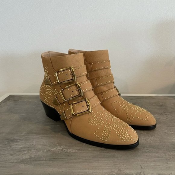 Chloe Susanna Leather Buckled Boots